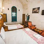 Hotel Kardesler Cave